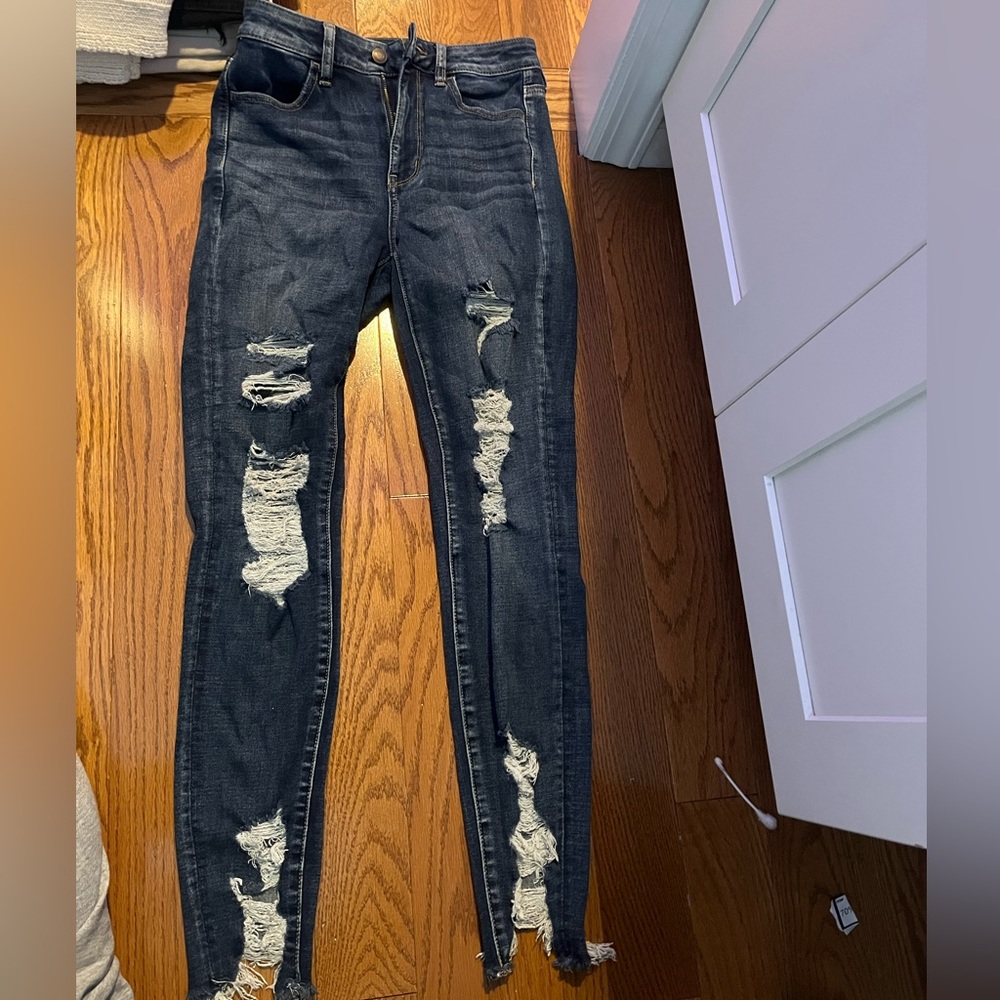 American eagle super stretch dark wash ripped skinny jeans